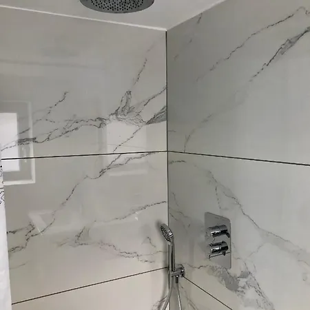 Sainte Cécile 8 - studio central * Vichy